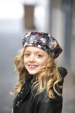 Load image into Gallery viewer, BABY GISELLE
