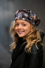 Load image into Gallery viewer, BABY GISELLE
