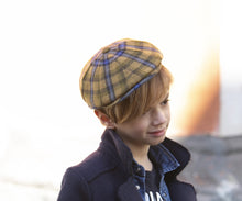 Load image into Gallery viewer, BABY DARIO
