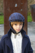 Load image into Gallery viewer, BABY HOLMES
